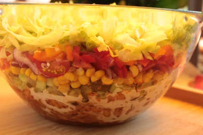 sałatka gyros z kurczakiem